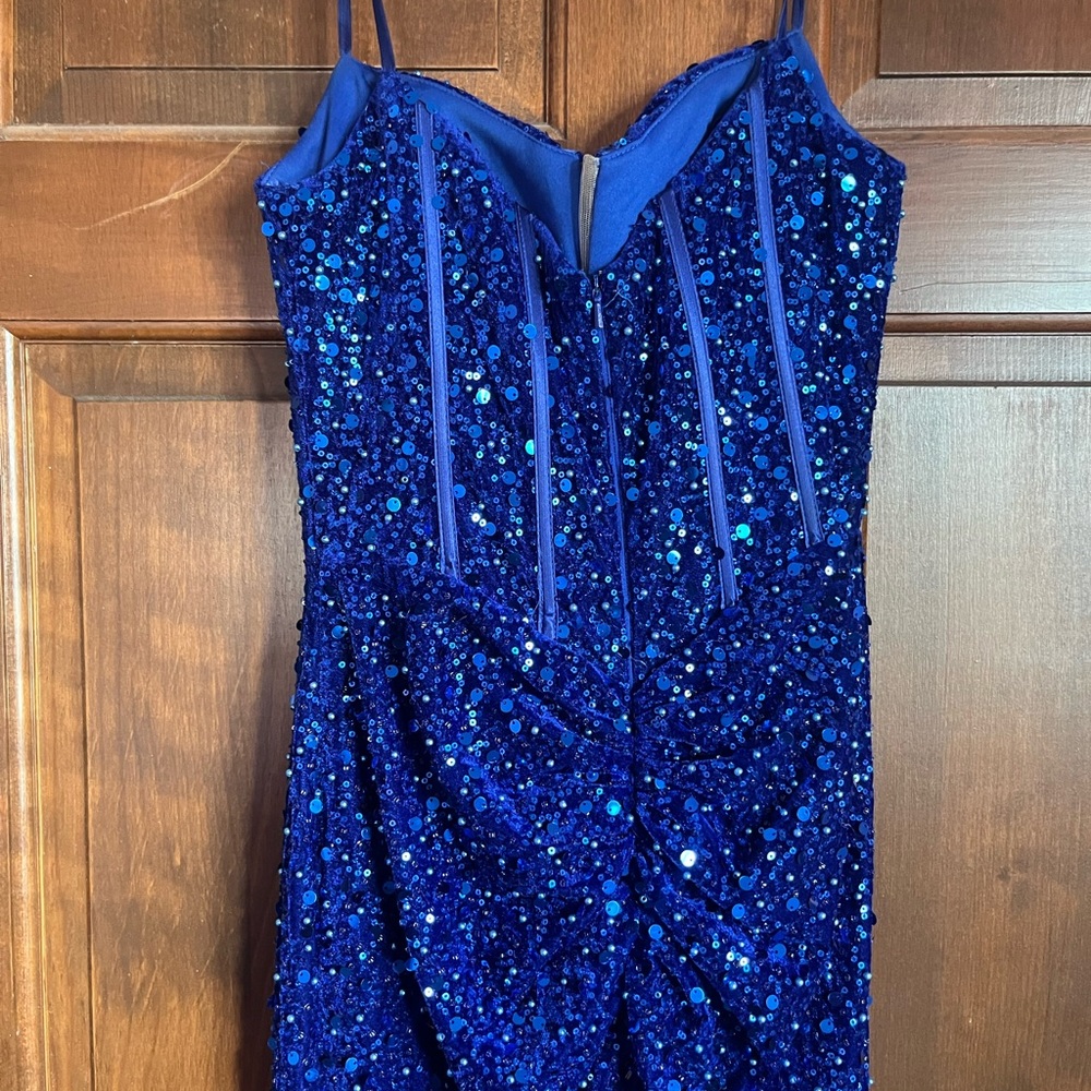 Sherri Hill Dress - Picture 4 of 9